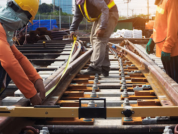 What to Do After a Railroad Yard Injury